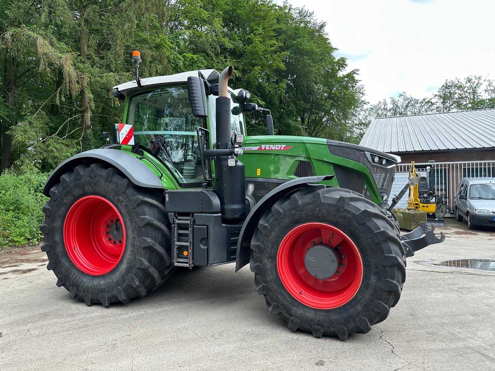 Fendt 936 Vario 2020 Raupendozer in Aktion